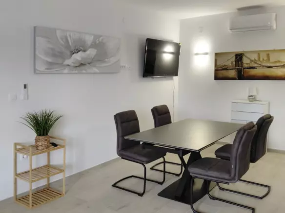 4-bedroom Detached House In Poreč, Croatia (188 M²)