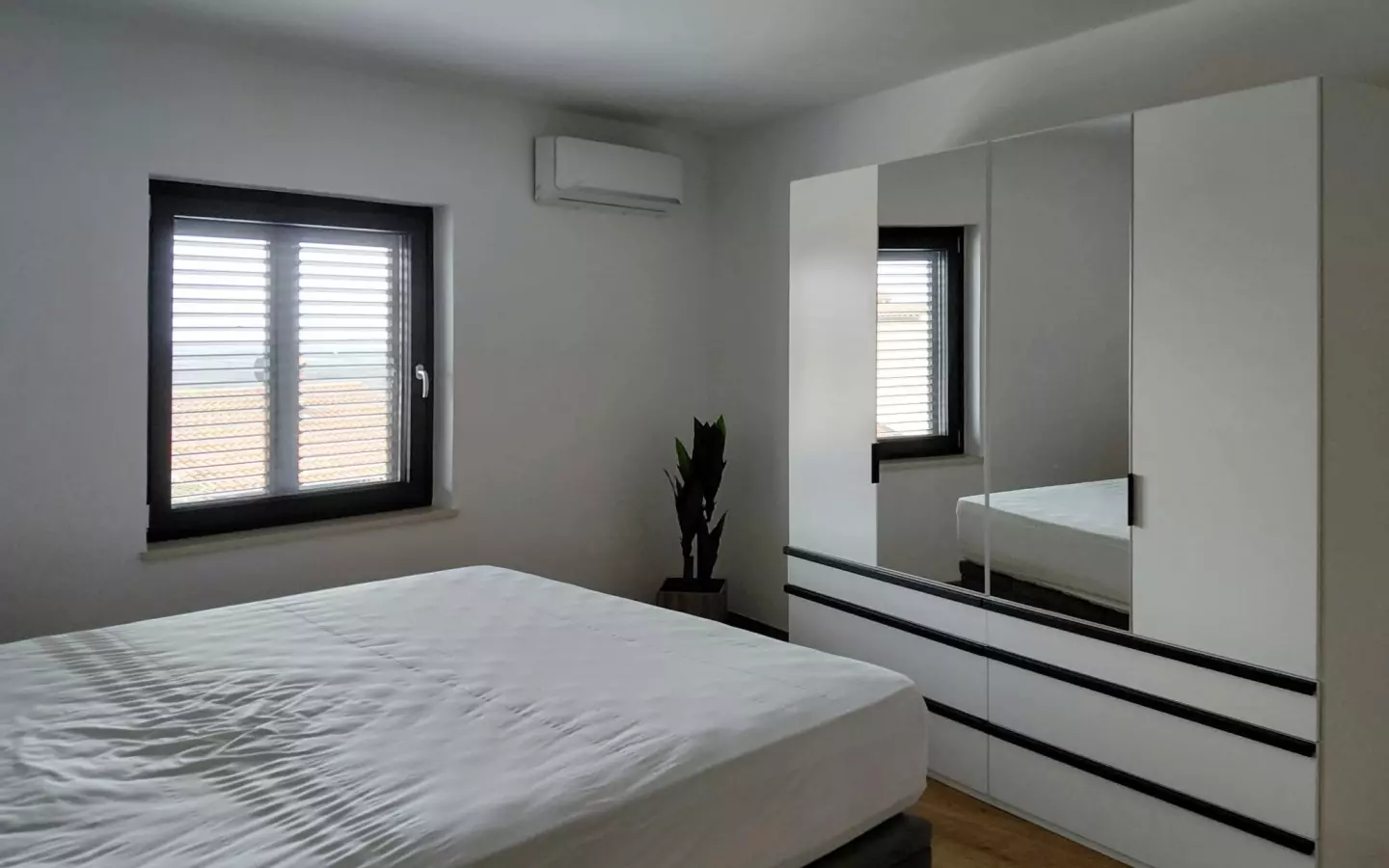 4-bedroom Detached House In Poreč, Croatia (188 M²)