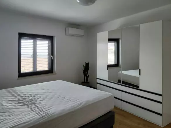 4-bedroom Detached House In Poreč, Croatia (188 M²)