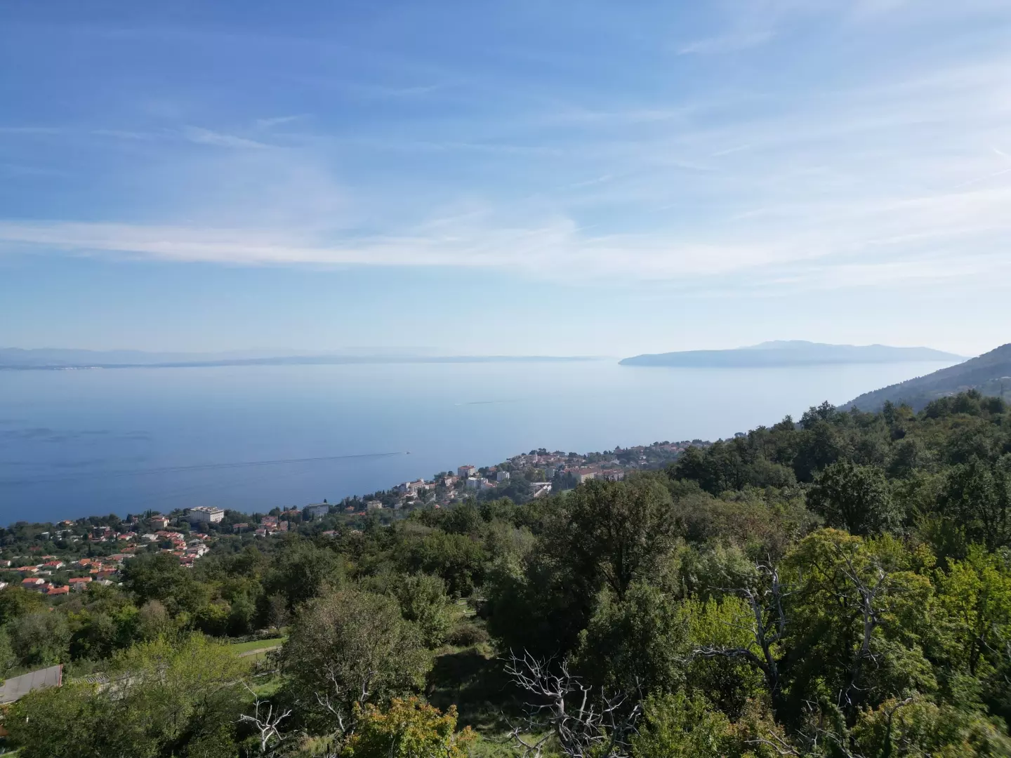 Land In Dobreć, Croatia (1.090 M²)