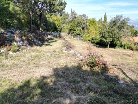 Land In Dobreć, Croatia (1.090 M²)