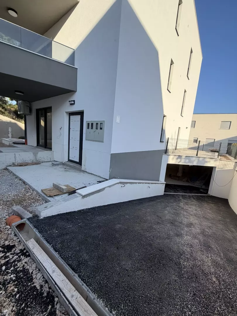3-bedroom Apartment In Strožanac, Croatia (85,77 M²)