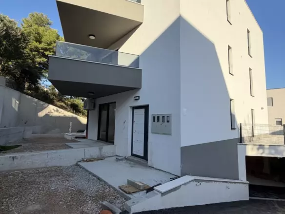 3-bedroom Apartment In Strožanac, Croatia (85,77 M²)