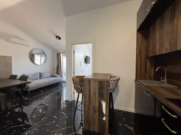 3-bedroom Apartment In Crikvenica, Croatia (161 M²)