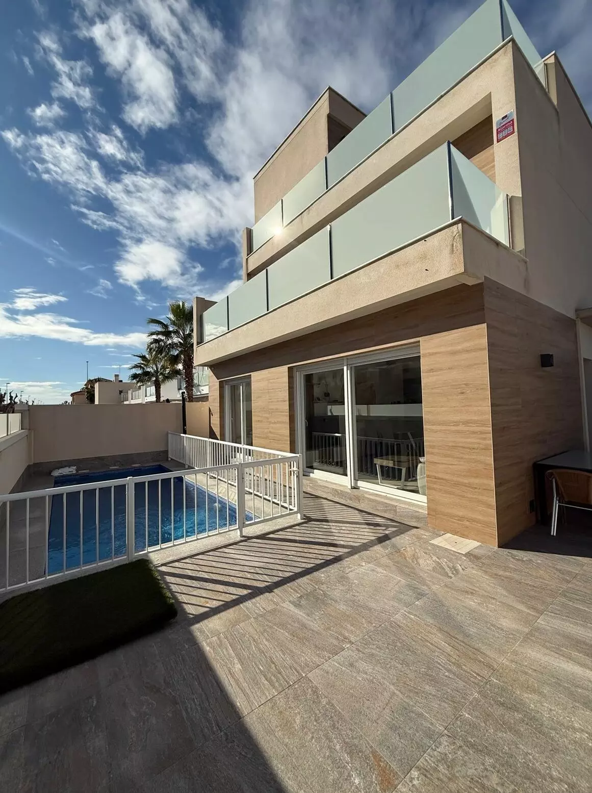 4-bedroom Villa In Pilar De La Horadada, Spain (150 M²)