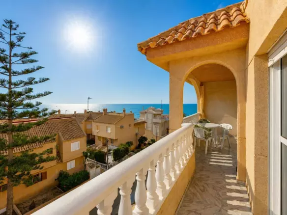 2-bedroom Apartment In Torrevieja, Spain (70 M²)