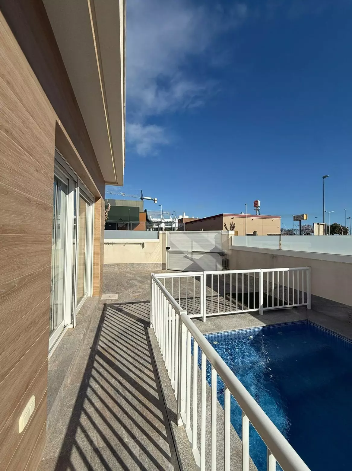 4-bedroom Villa In Pilar De La Horadada, Spain (150 M²)