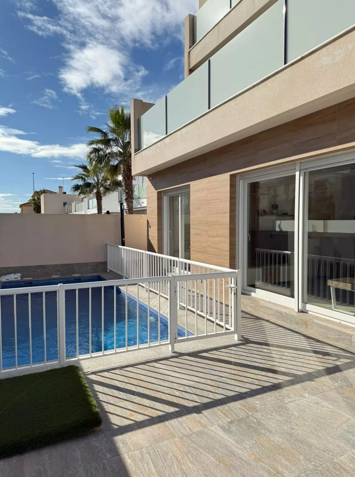 4-bedroom Villa In Pilar De La Horadada, Spain (150 M²)