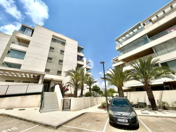 2-bedroom Apartment In Orihuela Costa, Spain (64 M²)