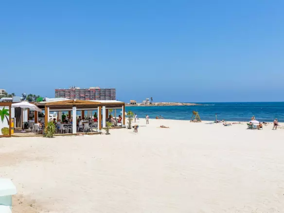 3-bedroom Apartment In Torrevieja, Spain (104 M²)