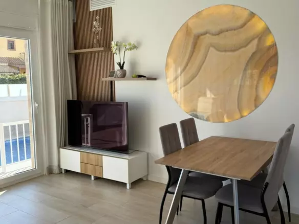 4-bedroom Villa In Pilar De La Horadada, Spain (150 M²)