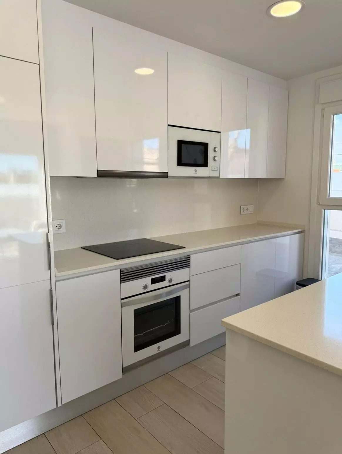 4-bedroom Villa In Pilar De La Horadada, Spain (150 M²)