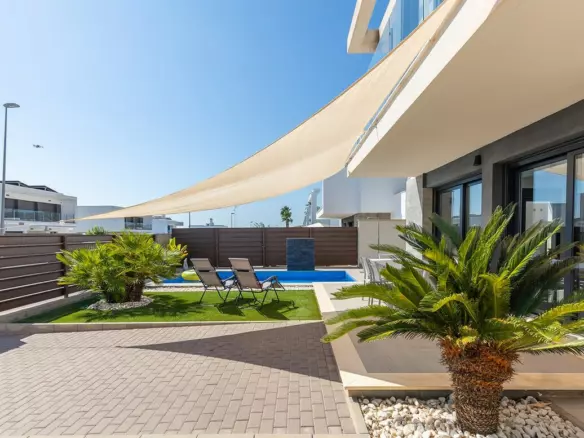 3-bedroom Villa In Orihuela, Spain (105 M²)