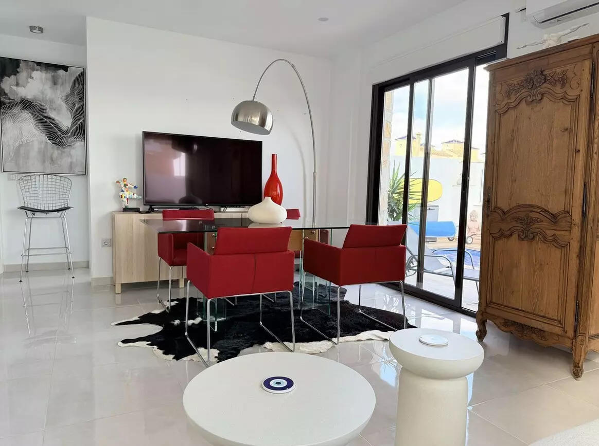 3-bedroom Villa In Orihuela Costa, Spain (80 M²)