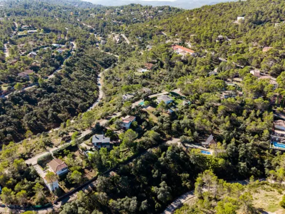Urban Plot In Albalate De Zorita, Spain (60.853 M² Plot)