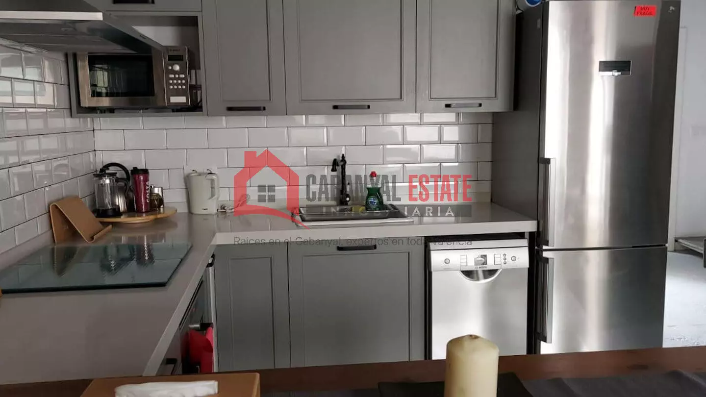 2-bedroom Flat In Valencia (74 M²)