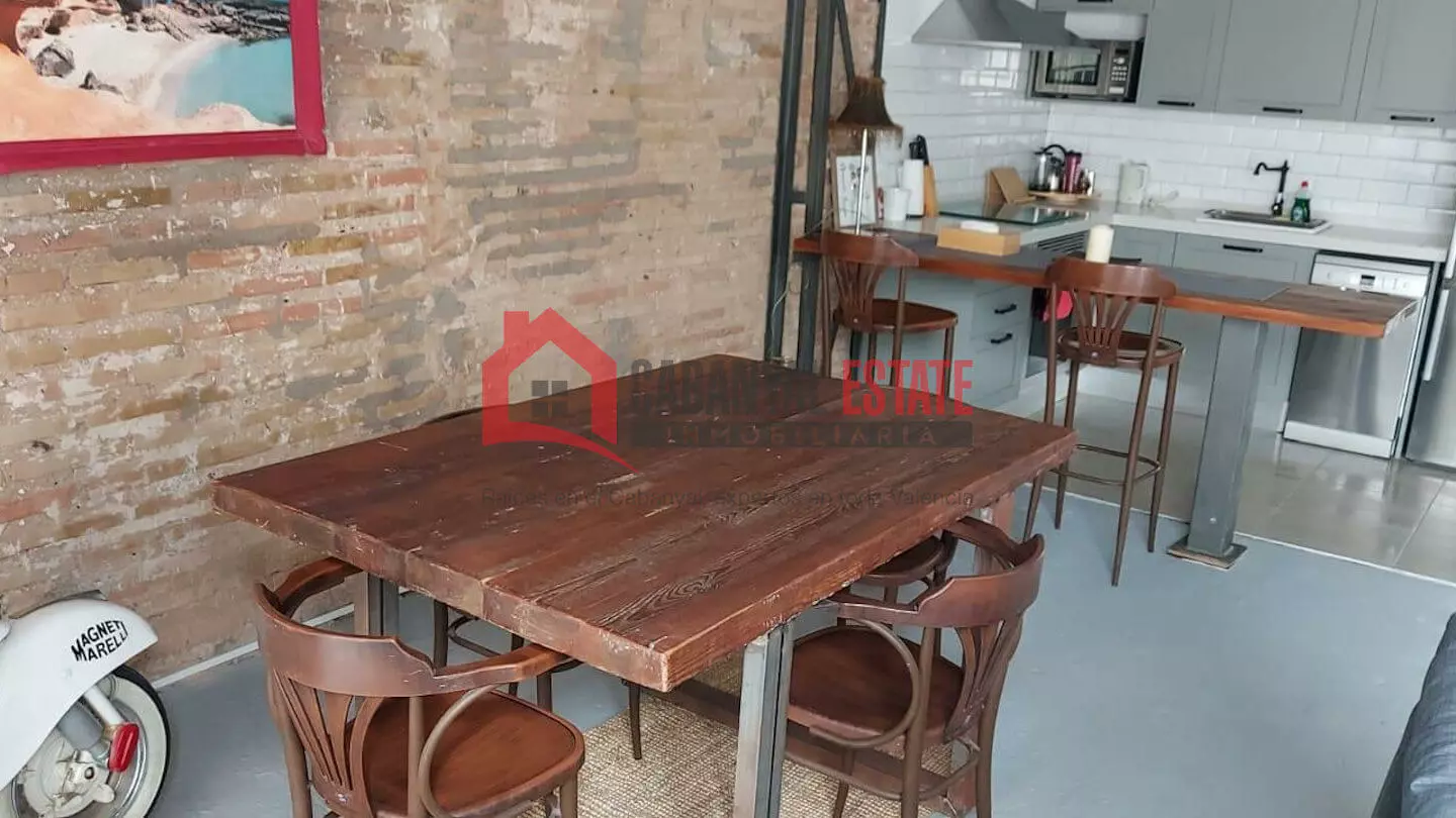 2-bedroom Flat In Valencia (74 M²)