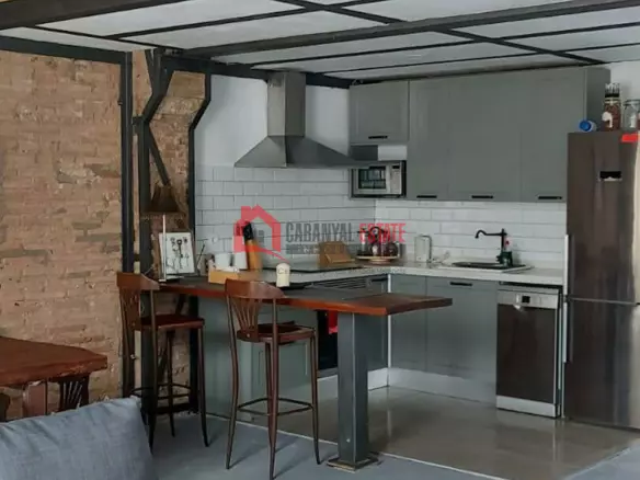 2-bedroom Flat In Valencia (74 M²)
