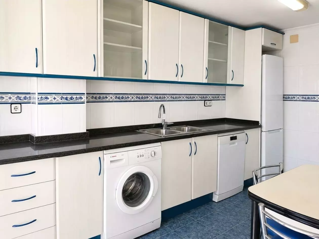 3-bedroom Apartment In Benidorm, Spain (97 M²)