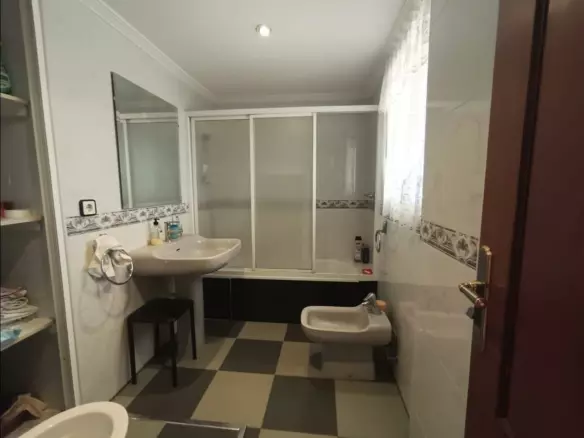 3-bedroom Apartment In Benidorm, Spain (97 M²)