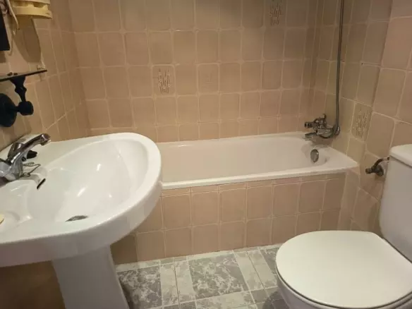 3-bedroom Apartment In Benidorm, Spain (97 M²)