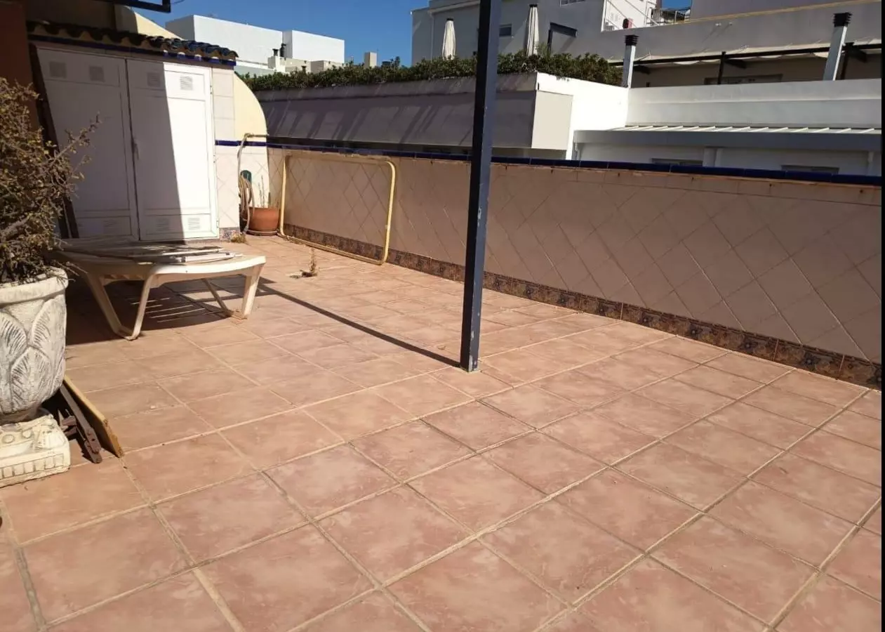 3-bedroom Apartment In Benidorm, Spain (97 M²)