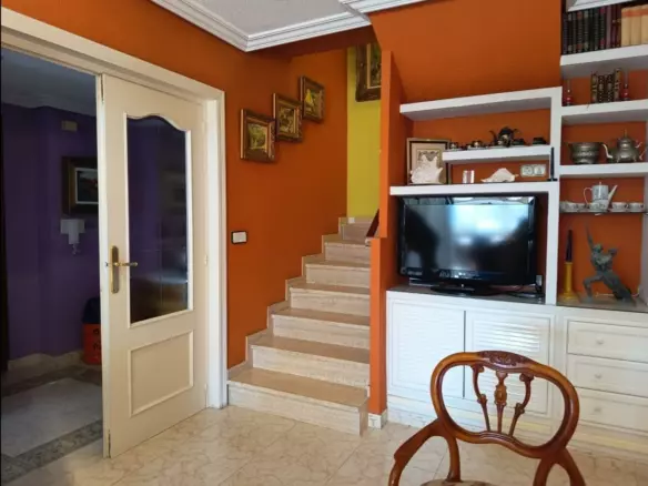3-bedroom Apartment In Benidorm, Spain (97 M²)