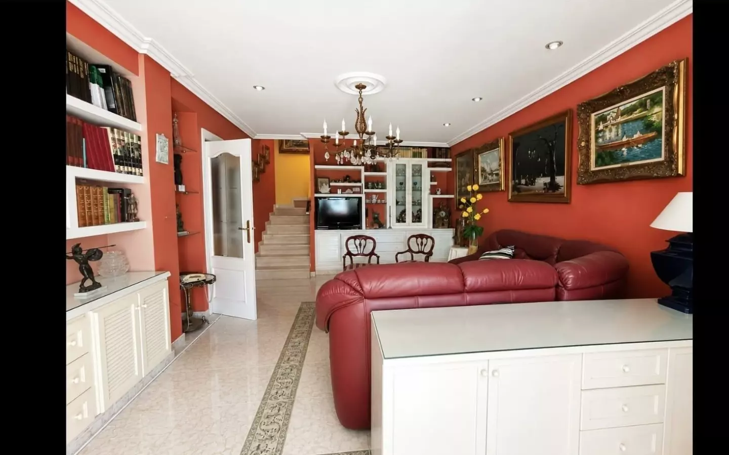 3-bedroom Apartment In Benidorm, Spain (97 M²)