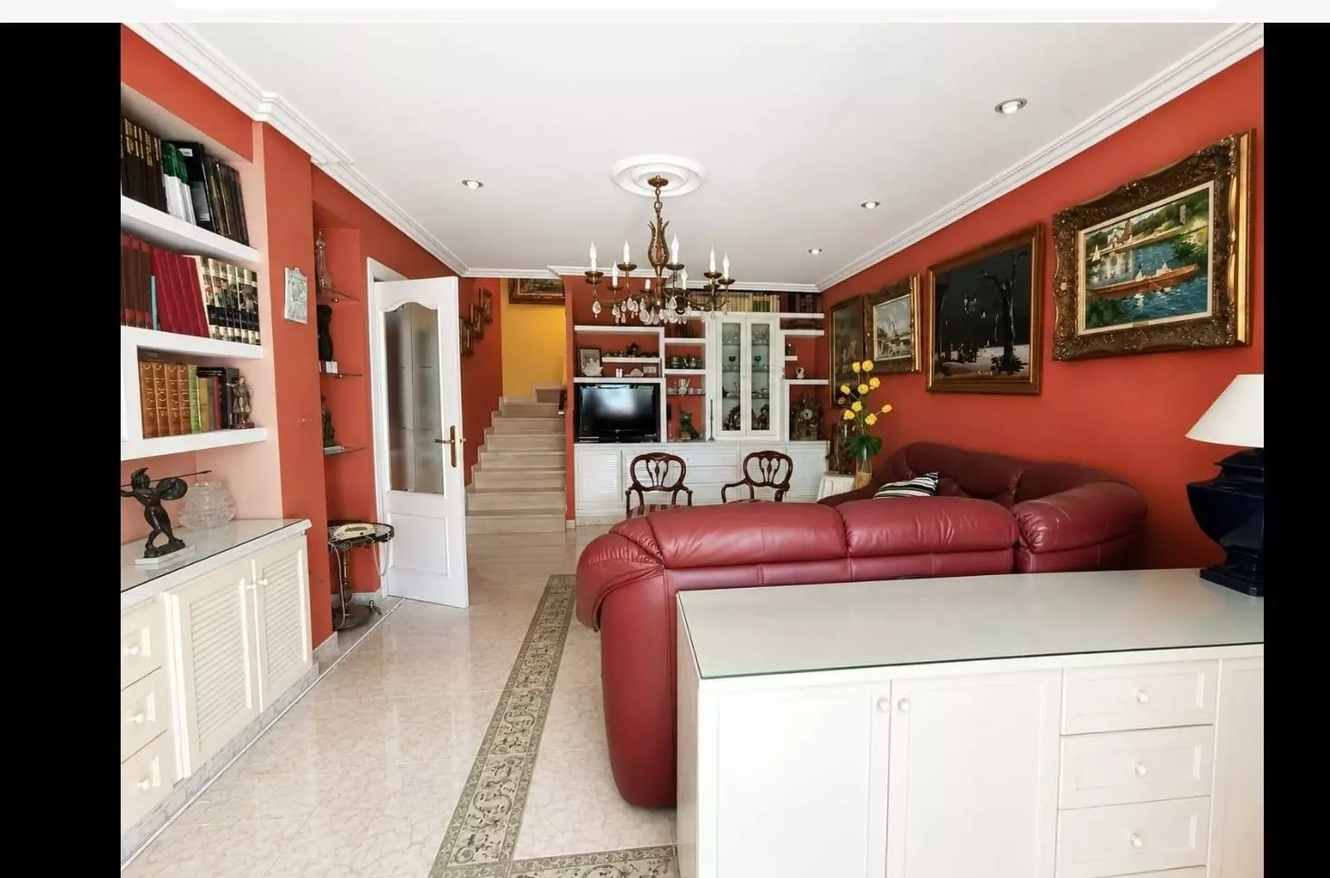 3-bedroom Apartment In Benidorm, Spain (97 M²)