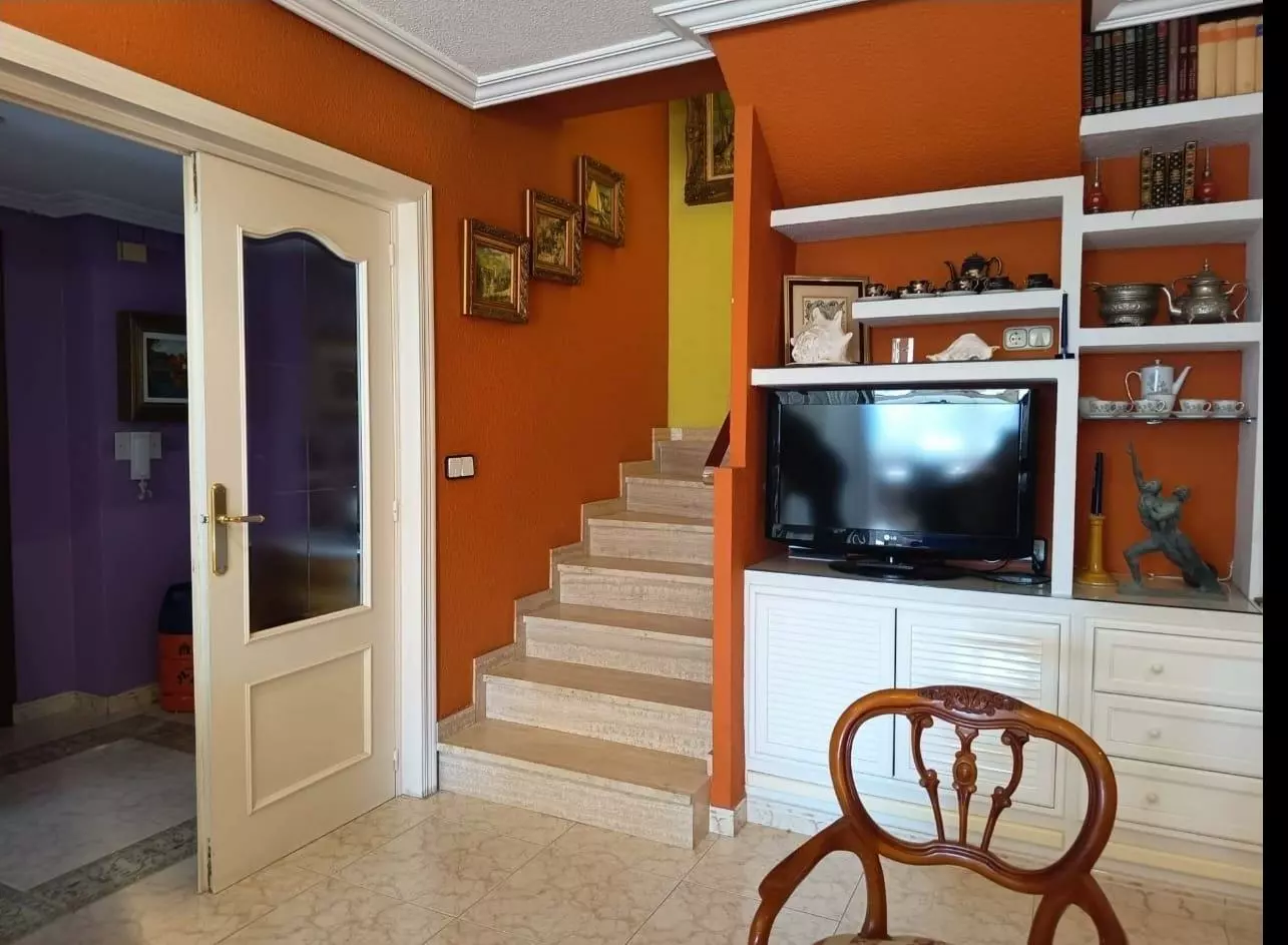 3-bedroom Apartment In Benidorm, Spain (97 M²)