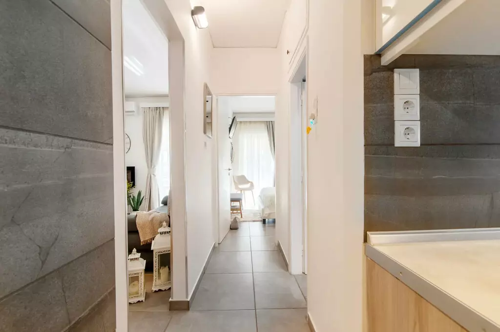 1-bedroom Flat In Vari – Varkiza, Greece (52 M²)