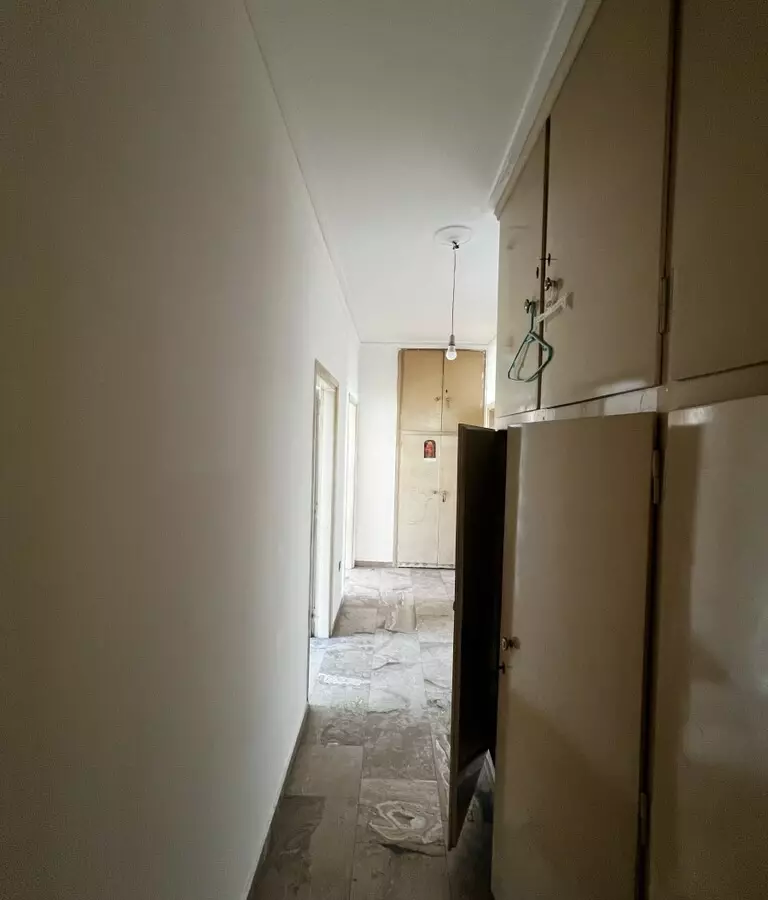 3-bedroom Flat In Zografou, Greece (141 M²)
