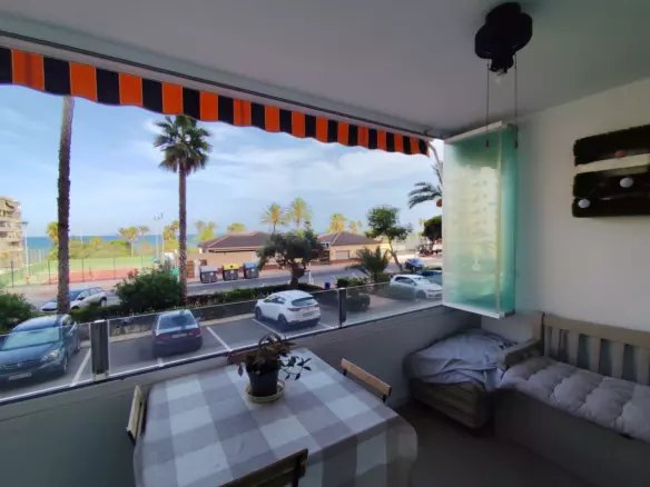 2-bedroom Flat In Torrevieja, Spain (77 M²)