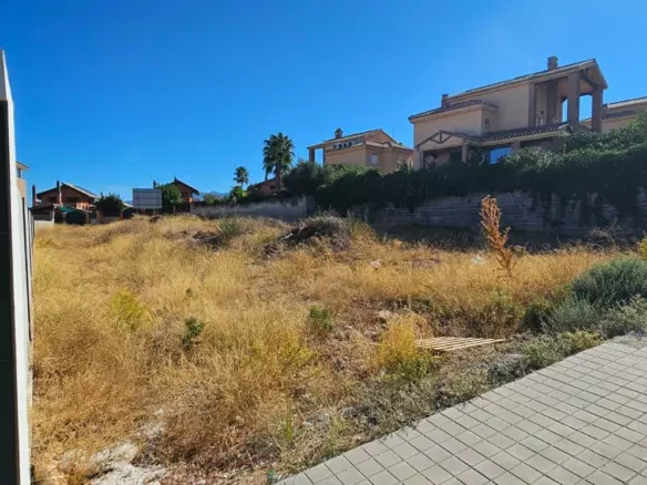 Urban Plot In Dilar, Spain (232 M²)