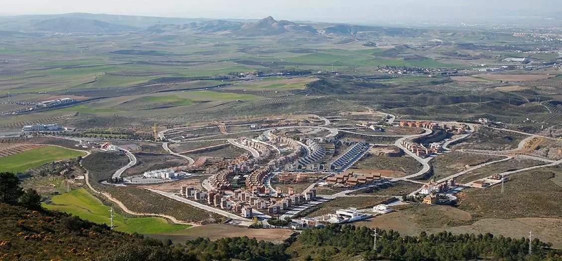 Urban Plot In Dilar, Spain (232 M²)