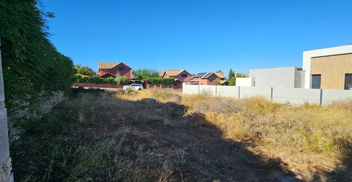 Urban Plot In Dilar, Spain (232 M²)
