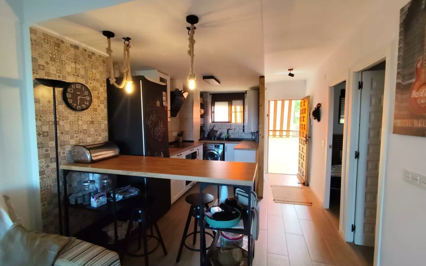2-bedroom Flat In Torrevieja, Spain (77 M²)