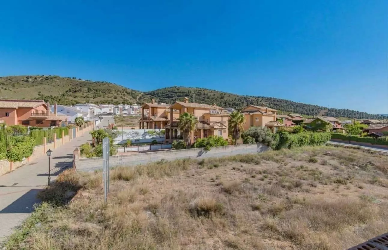 Urban Plot In Dilar, Spain (232 M²)