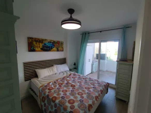 2-bedroom Flat In Torrevieja, Spain (77 M²)