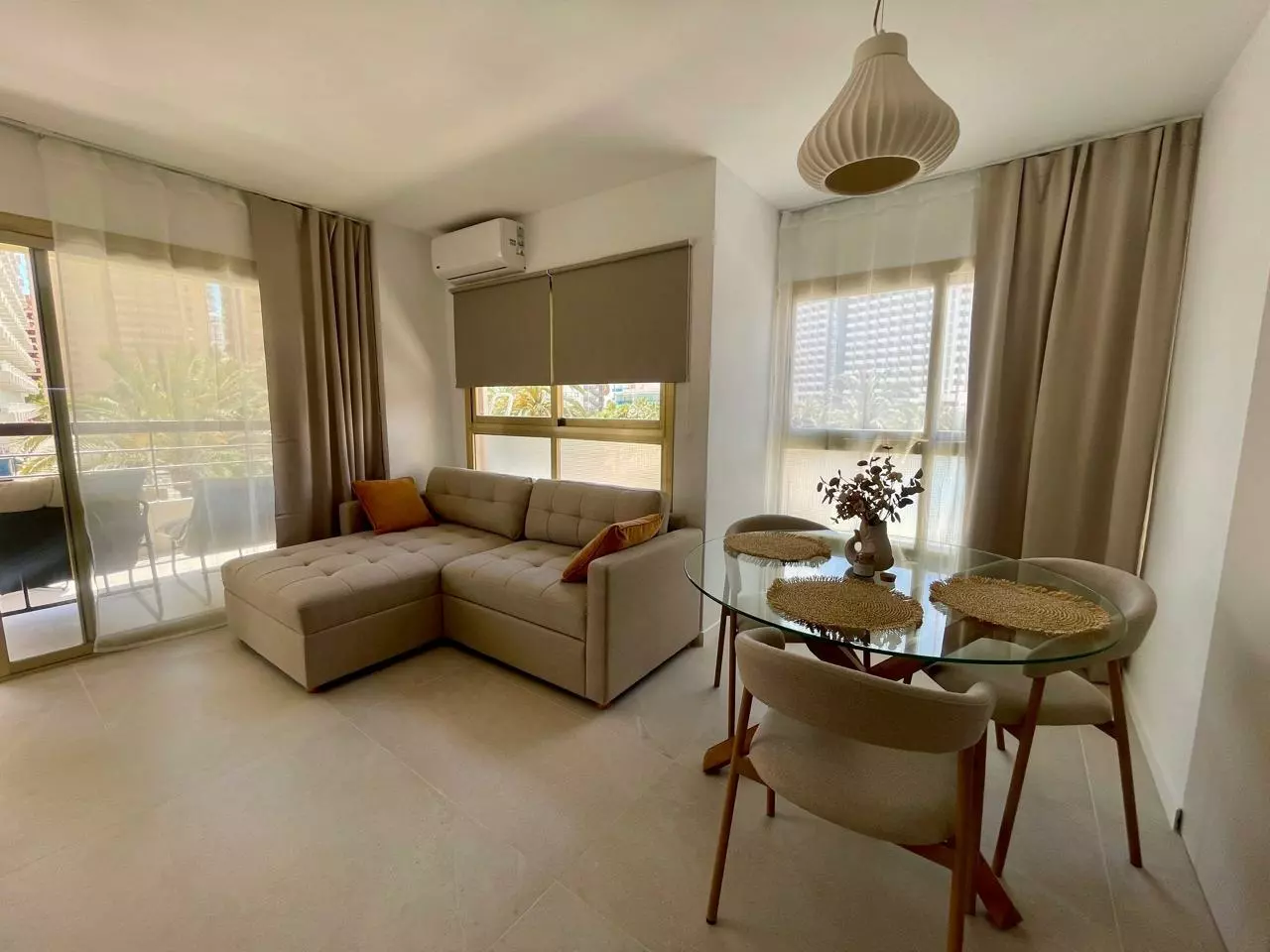 5-1-f4b0d1 1-bedroom Apartment In Benidorm, Spain (50 M²)
