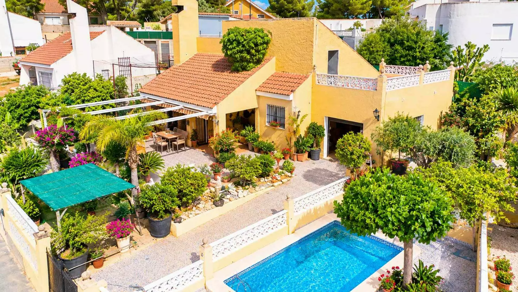 3-bedroom Villa In San Miguel De Salinas, Spain (249 M²)