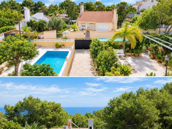 3-bedroom Villa In San Miguel De Salinas, Spain (249 M²)