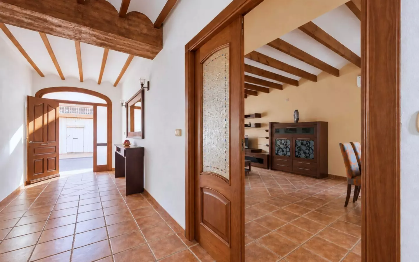 3-bedroom Townhouse In Pinoso, Spain (260 M²)