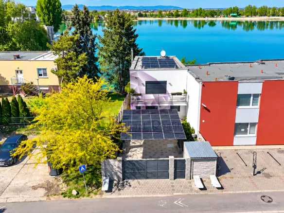 Luxury Waterfront Holiday Villa With Private Dock – SlneČnÉ JazerÁ, Senec, Slovakia
