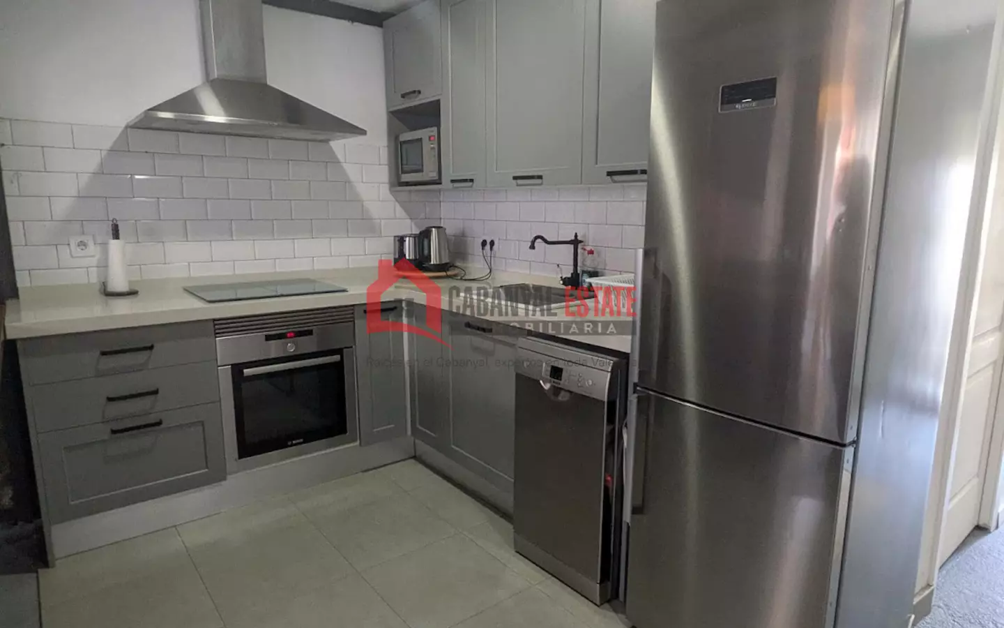 2-bedroom Flat In Valencia (74 M²)