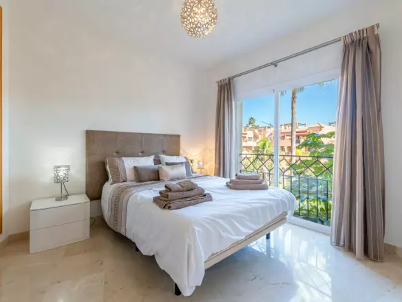 3-bedroom Property In Bel Air, Spain (115 M²)