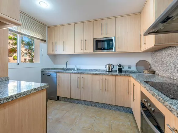 3-bedroom Property In Bel Air, Spain (115 M²)