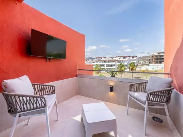 4-bedroom Property In Cancelada, Spain (156 M²)