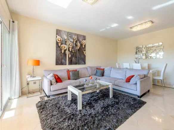 3-bedroom Property In Bel Air, Spain (115 M²)