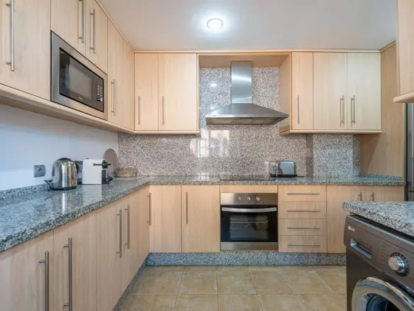 3-bedroom Property In Bel Air, Spain (115 M²)